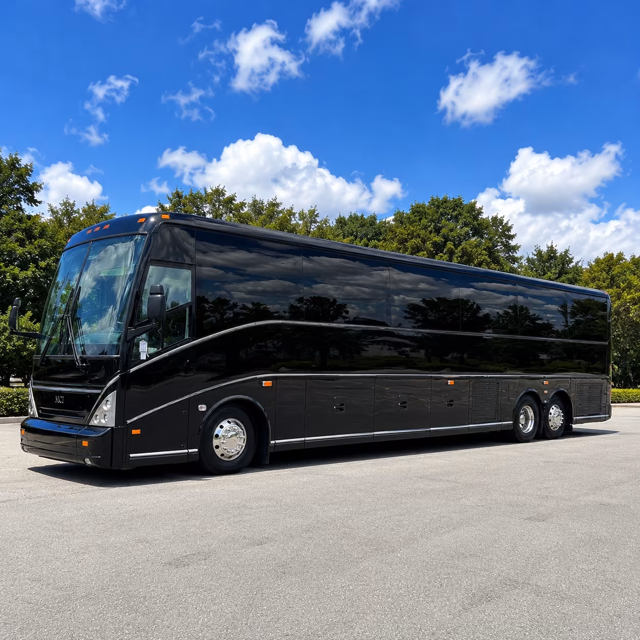 charter buses to amalie arena for lightning games and concerts