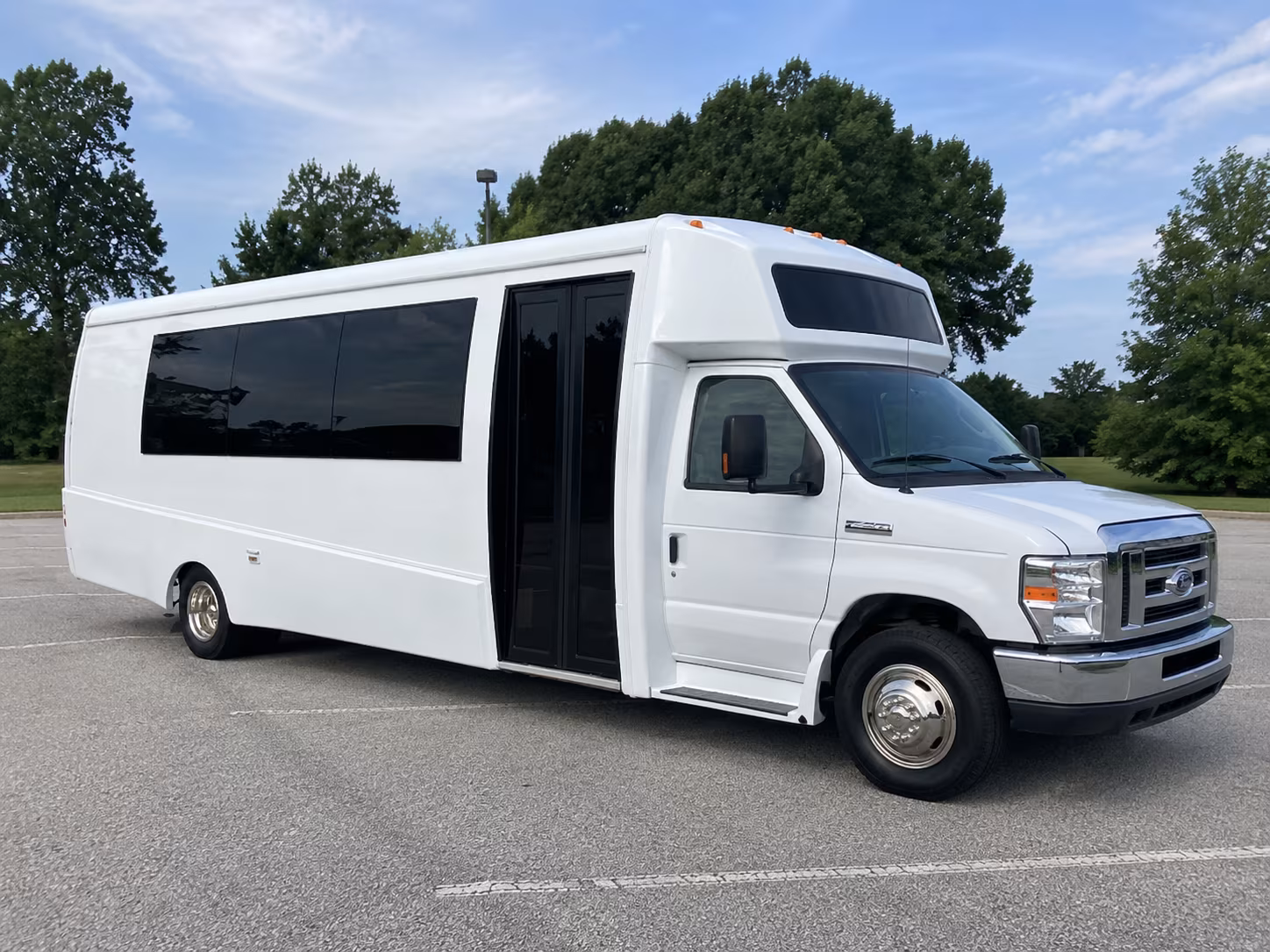 pinellas park 18 passenger party bus
